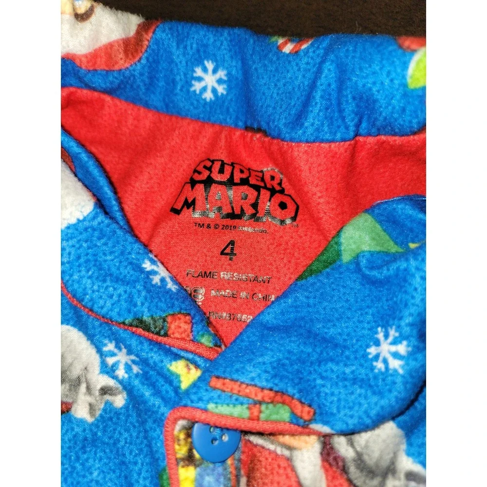 Super Mario‎ holiday Christmas pajamas size 4 sleepwear stocking